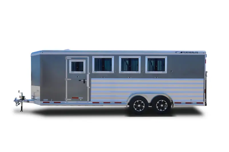 Featherlite Model 9400 Premier Tack, official photo 5