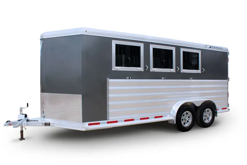 Featherlite Model 9400, official photo 5