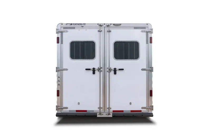 Featherlite Model 9808, official photo 6